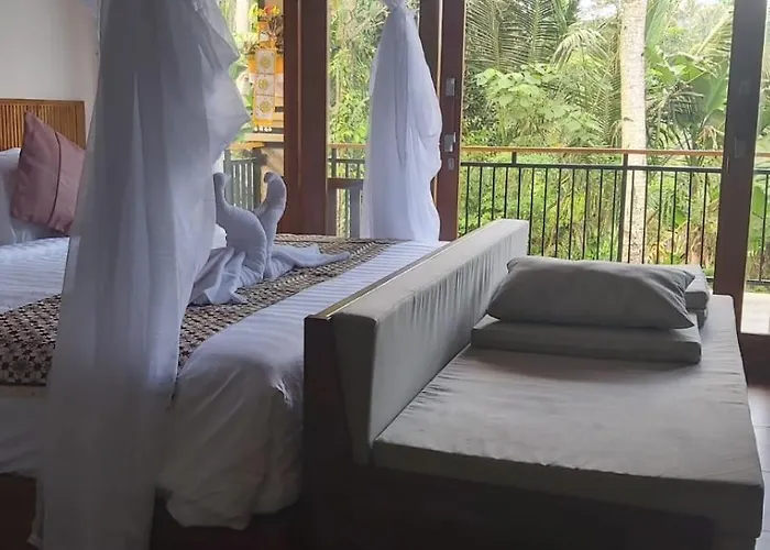 Lodge Sunya Giri & Retreat