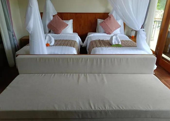 Sunya Giri & Retreat Lodge